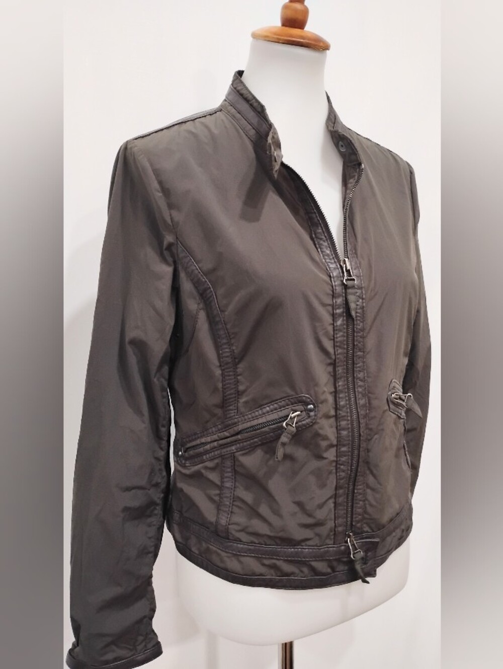 RENE LEZARD RETRO JACKET